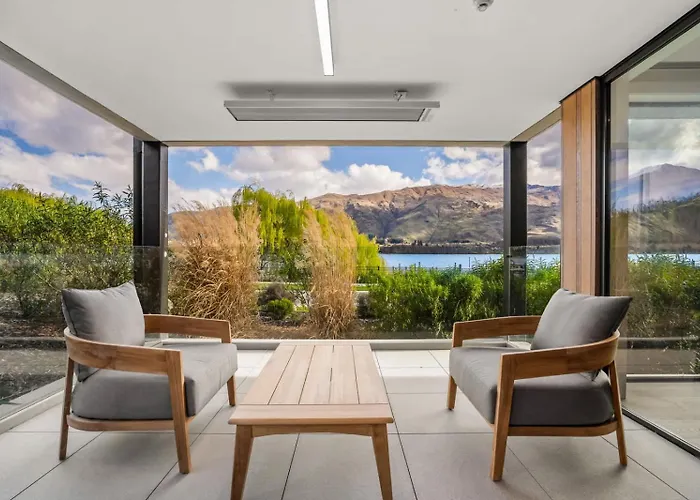 公寓 Lakefront Luxury 3 Bedroom *